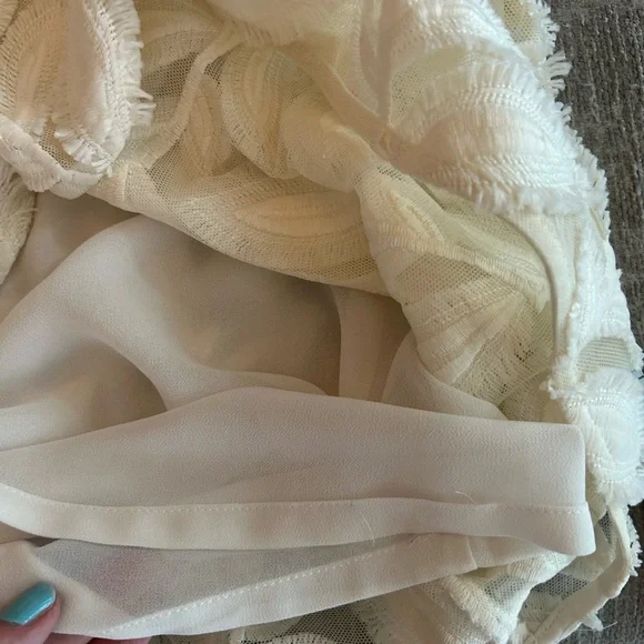 Ann Taylor Cream Textured Sleeveless Top - Picture 4 of 9